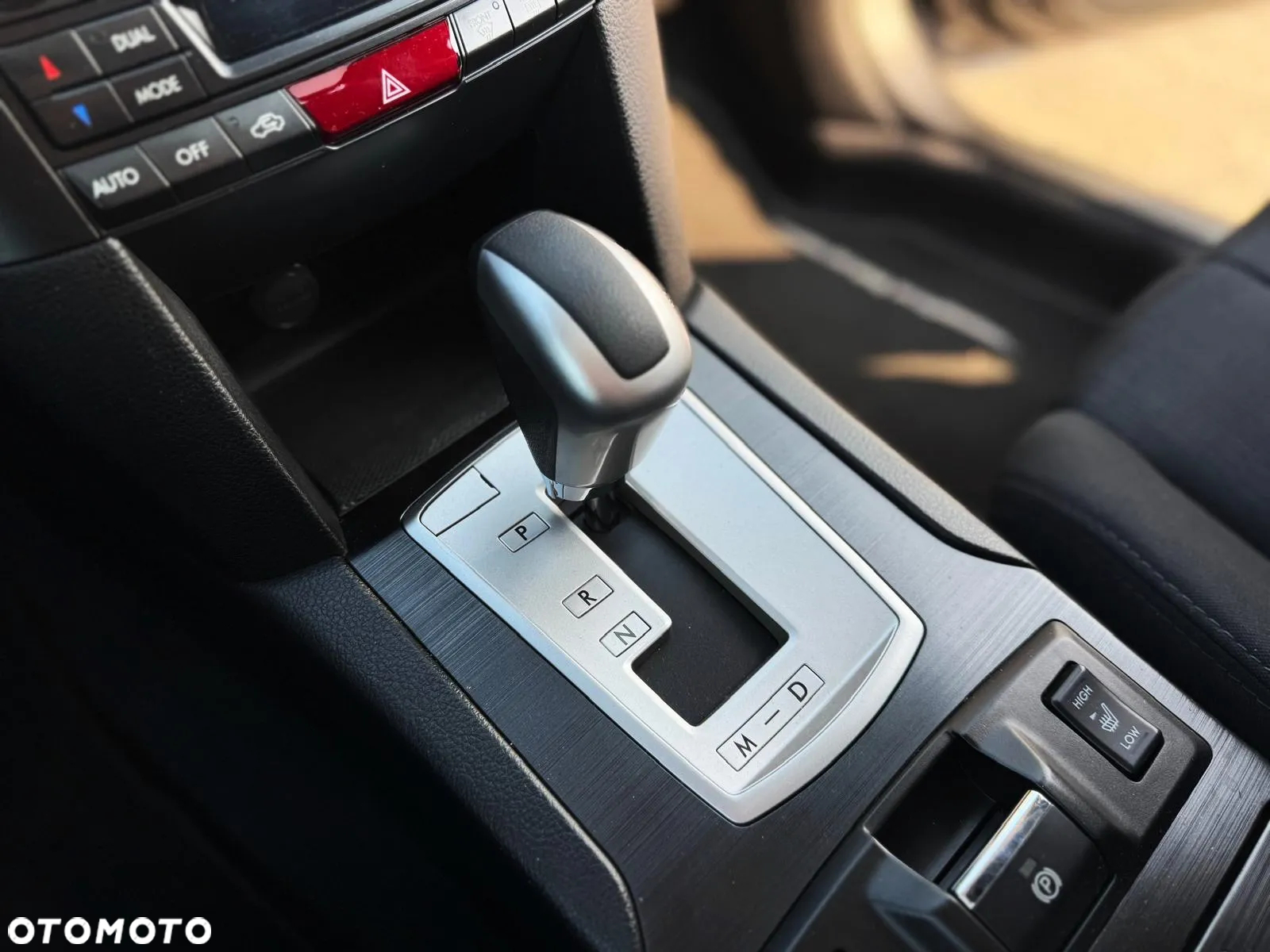 Subaru Legacy 2.0i Comfort Navi AT - 26