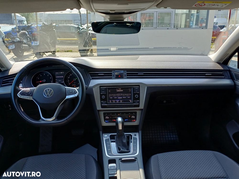 Volkswagen Passat 1.5 TSI ACT DSG Trendline - 13