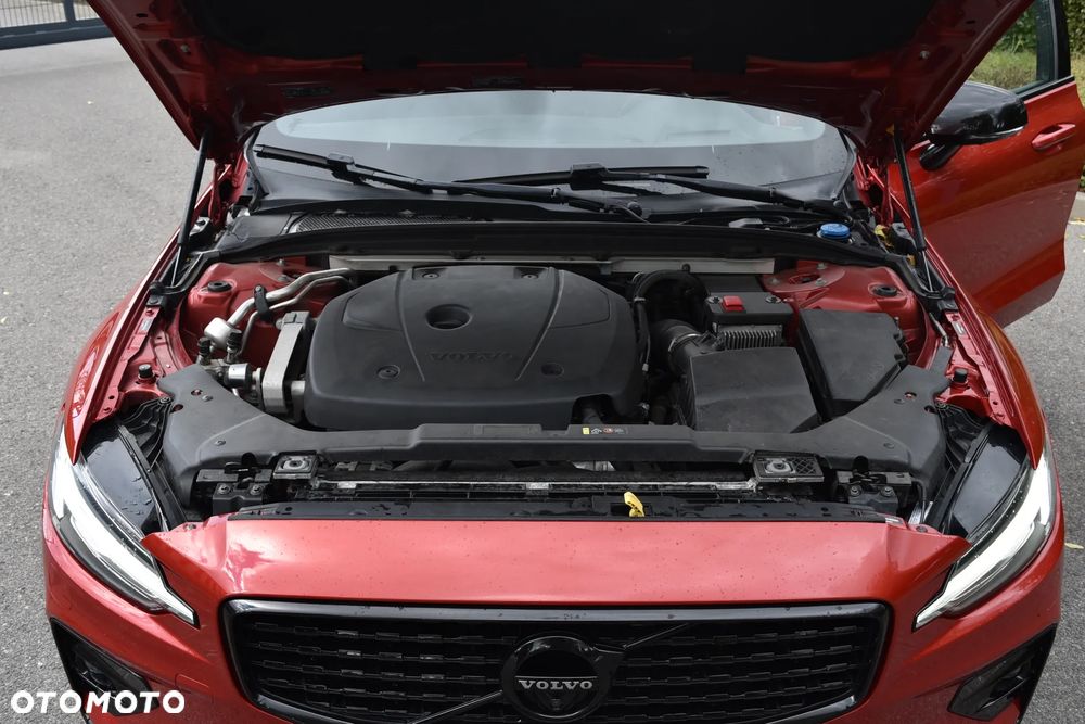 Volvo S60 T5 R-Design - 37