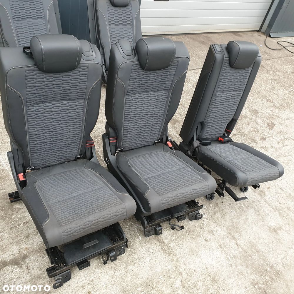 OPEL ZAFIRA C FOTEL FOTELE 2-RZAD - 1