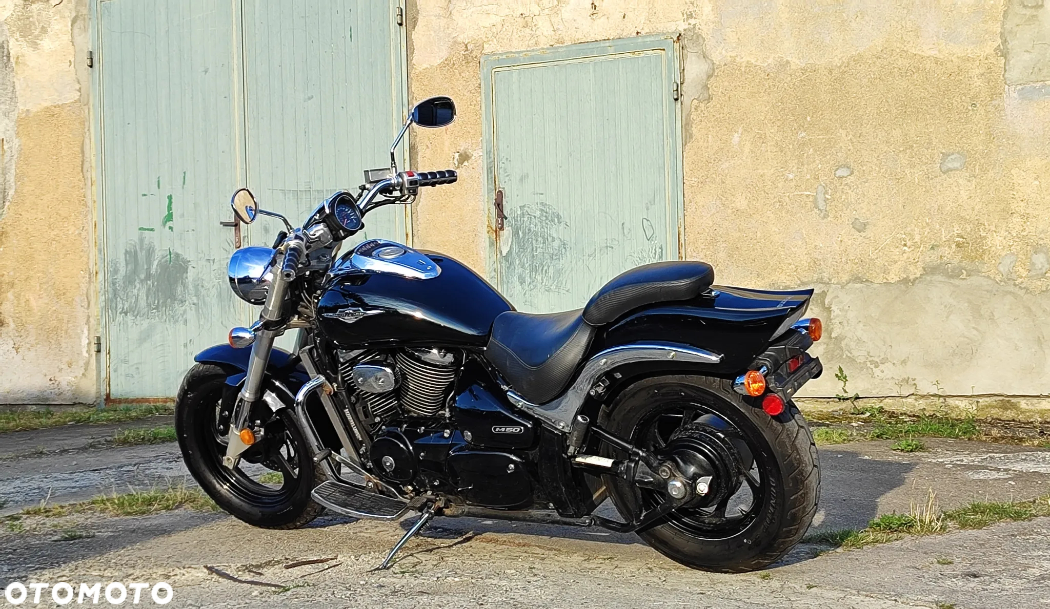 Suzuki Boulevard - 2