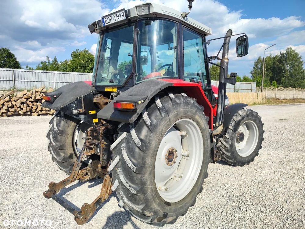 Massey Ferguson 6245 - 2