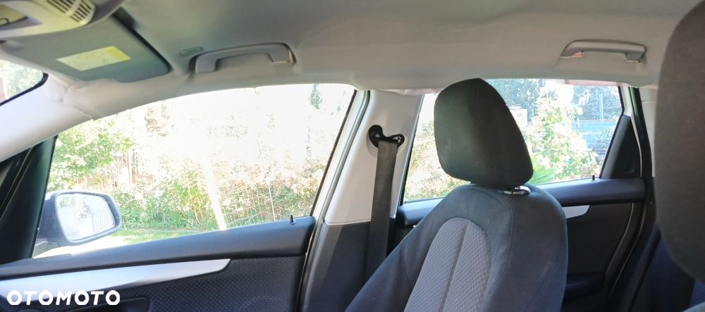 BMW Seria 2 - 14