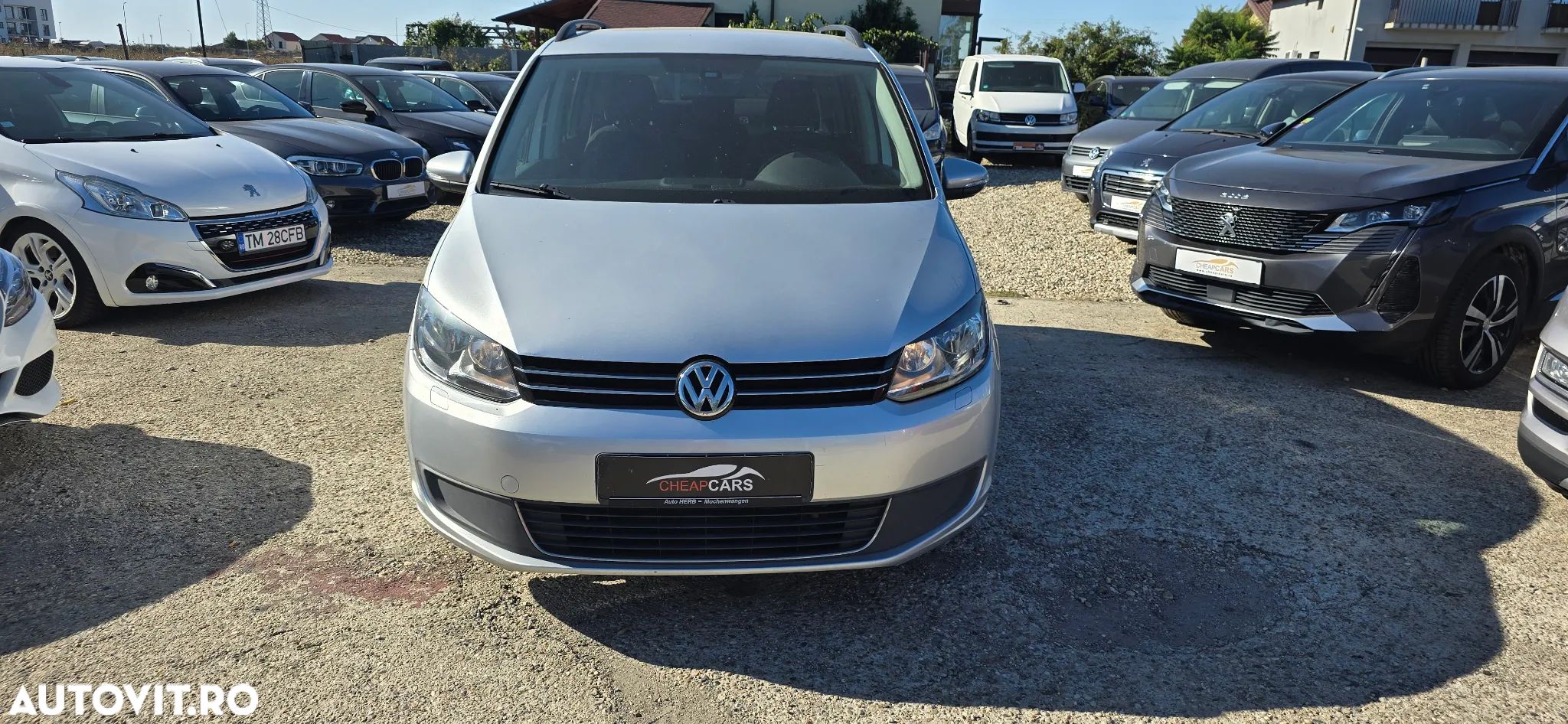 Volkswagen Touran 1.6 TDI BlueMotion Technology Comfortline - 1