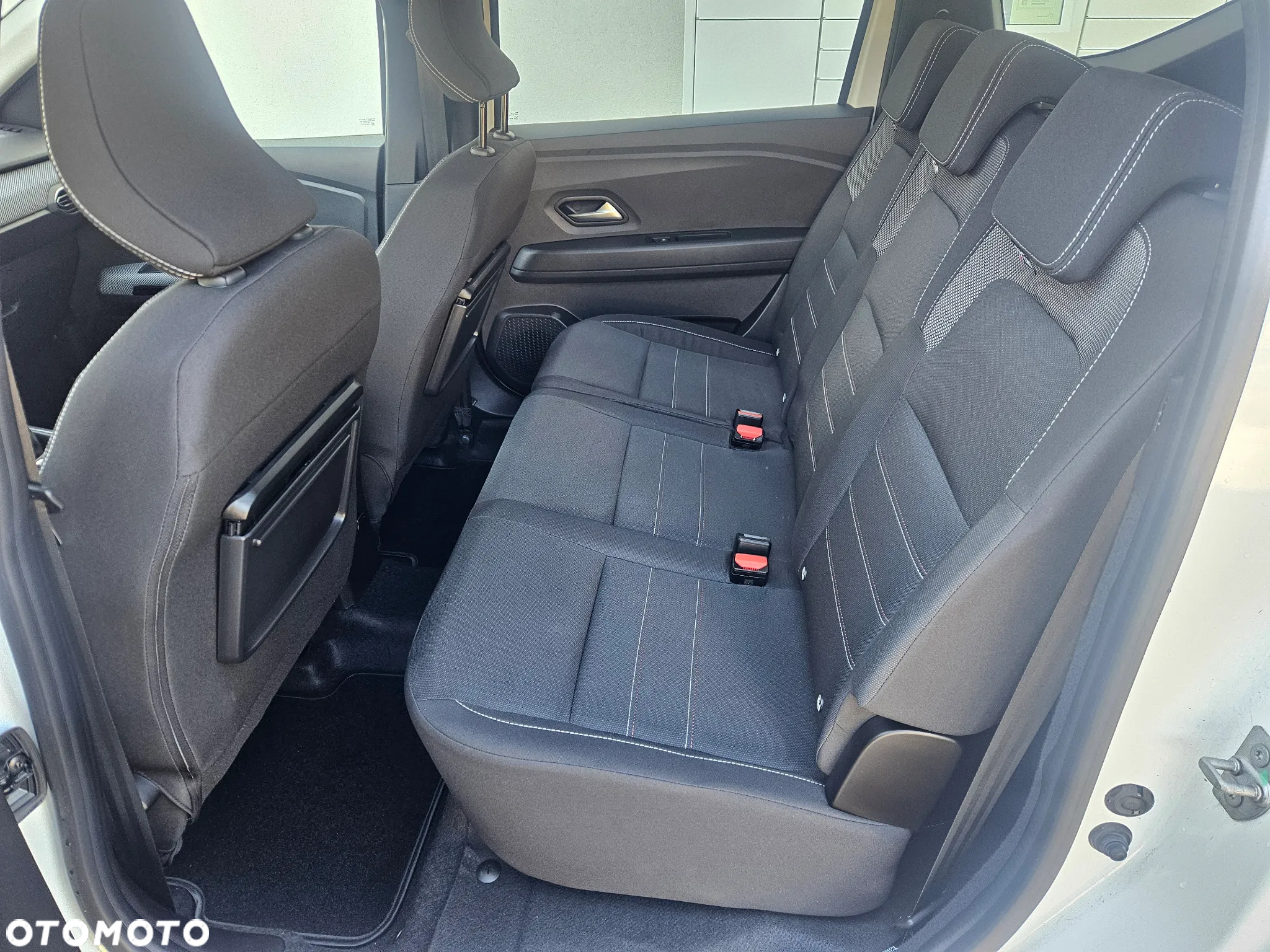 Dacia Jogger 1.0 TCe Extreme 7os - 16