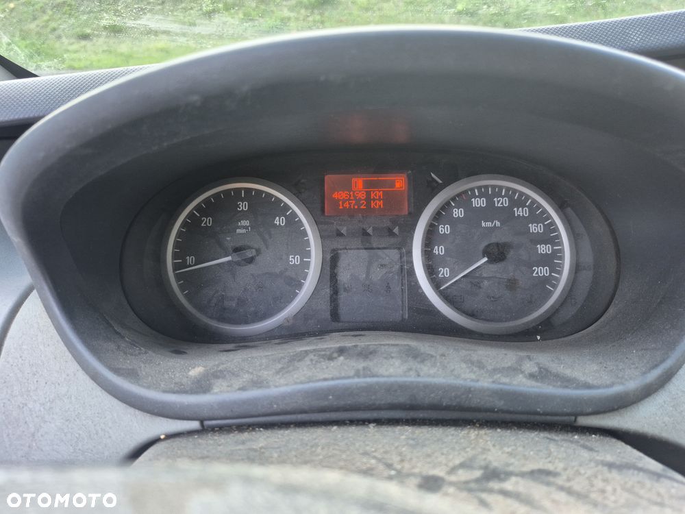 Opel Vivaro - 5