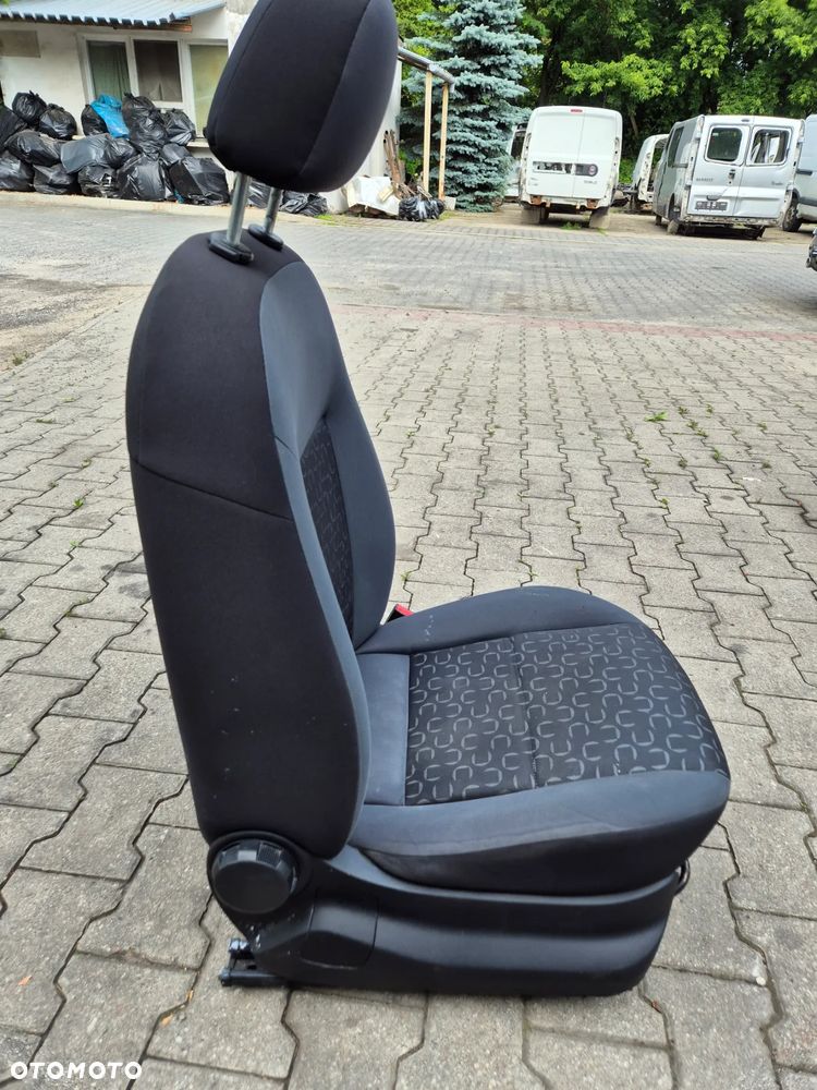 FOTEL PRAWY PASAŻERA OPEL COMBO D FIAT DOBLO 3 III 10-20r. - 8