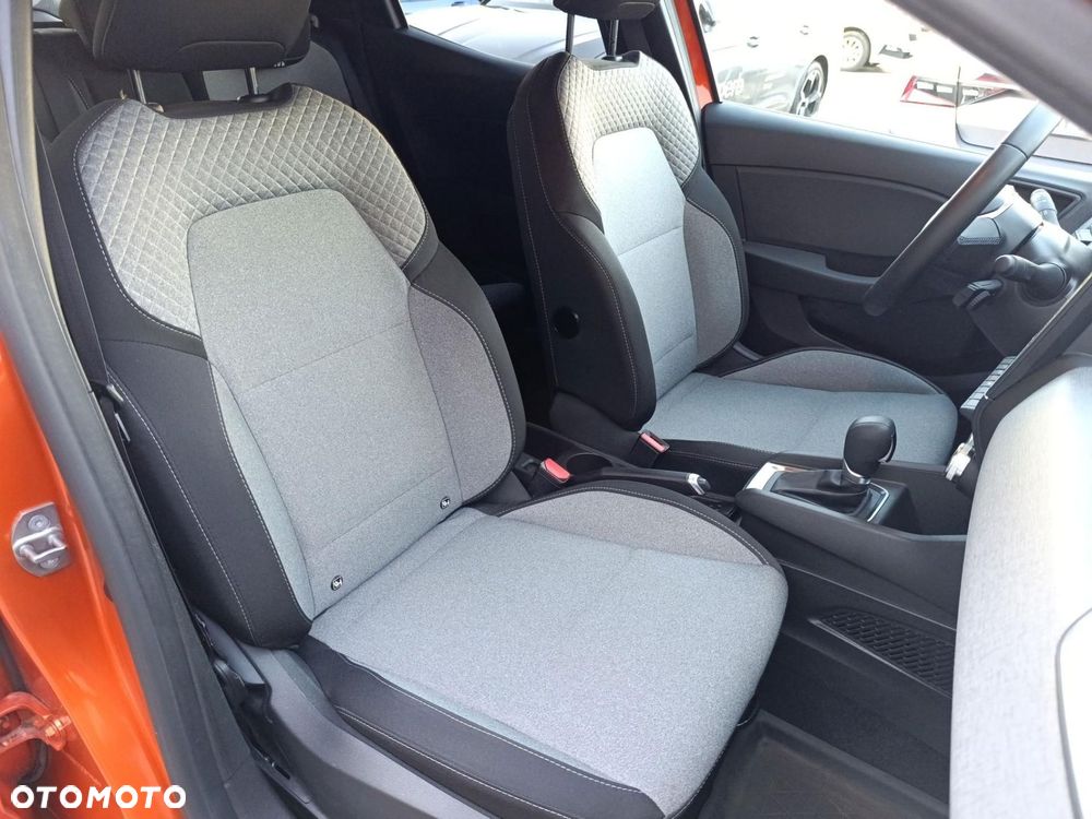 Renault Clio - 16