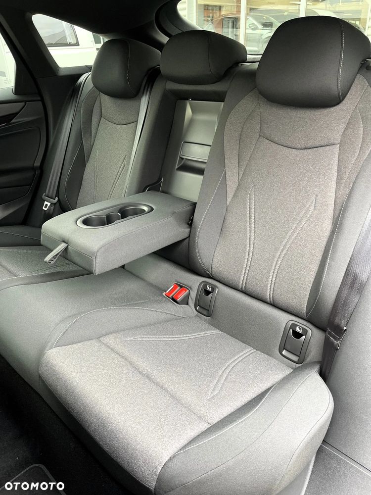 Volkswagen ID.7 86kWh Pro S - 30