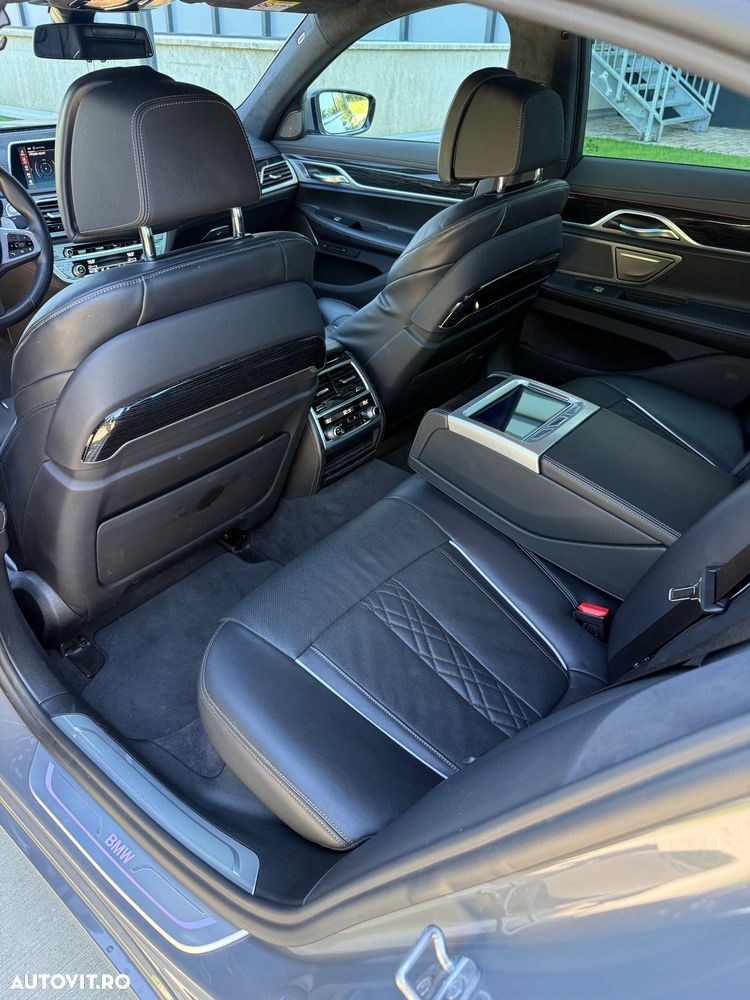 BMW Seria 7 730d xDrive - 18