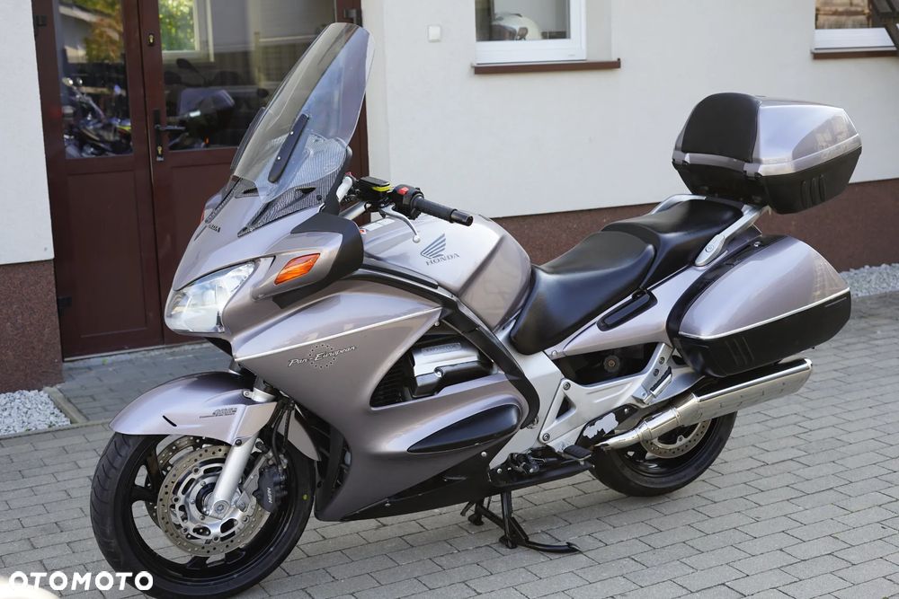Honda ST - 20