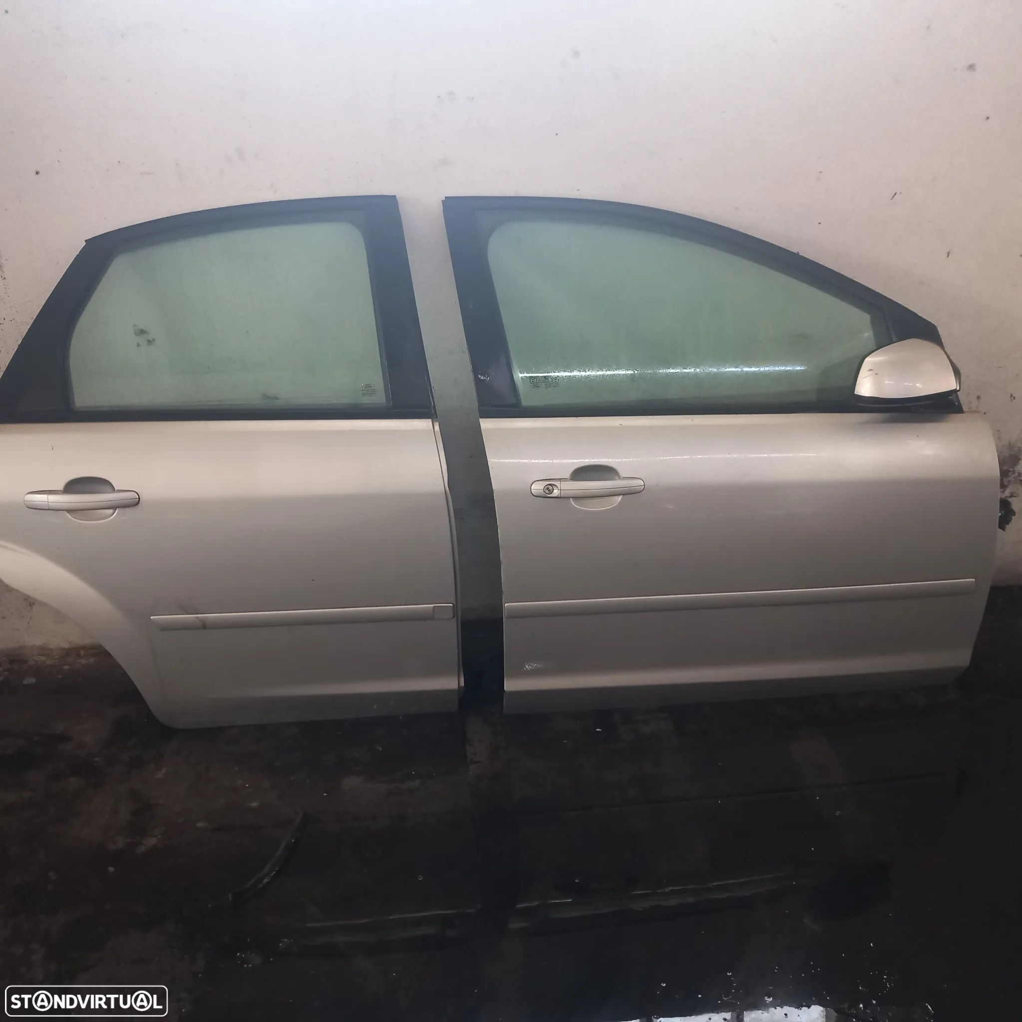 Portas completas ford focus ano 2005 - 1