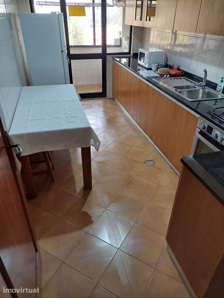 Apartamento T3 Braga perto da Escola Alberto Sampaio - Grande imagem: 5/15