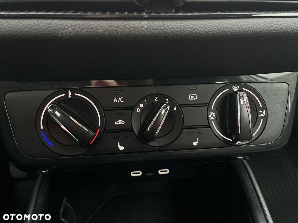 Skoda Fabia 1.0 TSI Ambition - 23