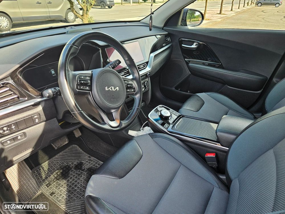 Kia e-Niro Vision - 8