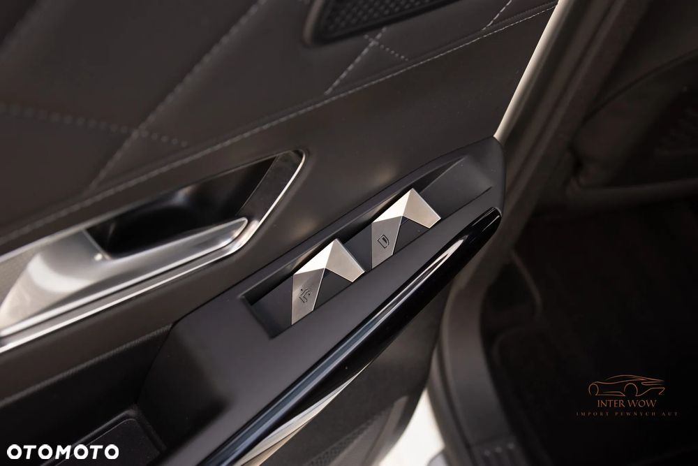 DS Automobiles DS 7 Crossback 1.6 PureTech Grand Chic - 24