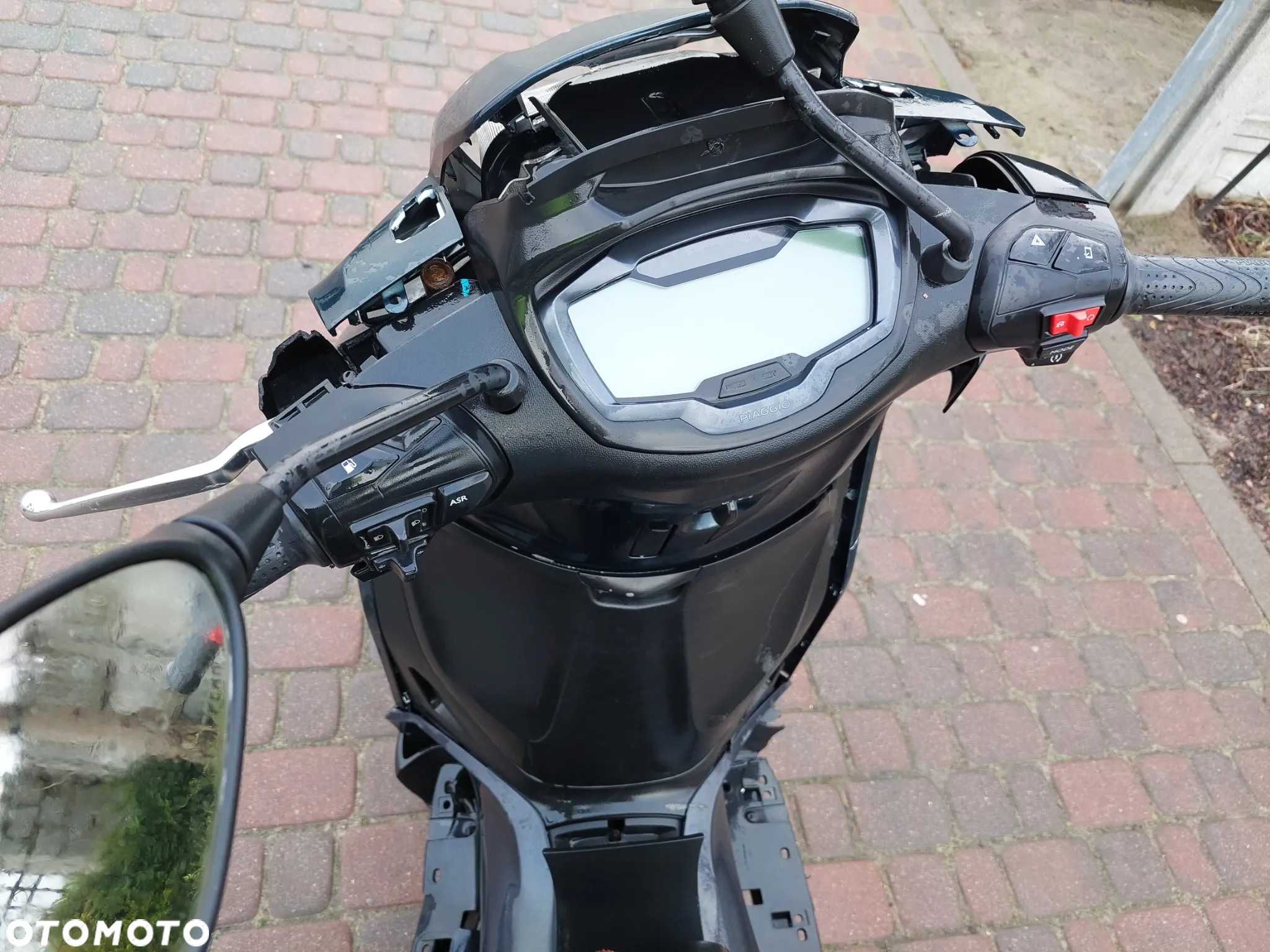 Piaggio Beverly - 8