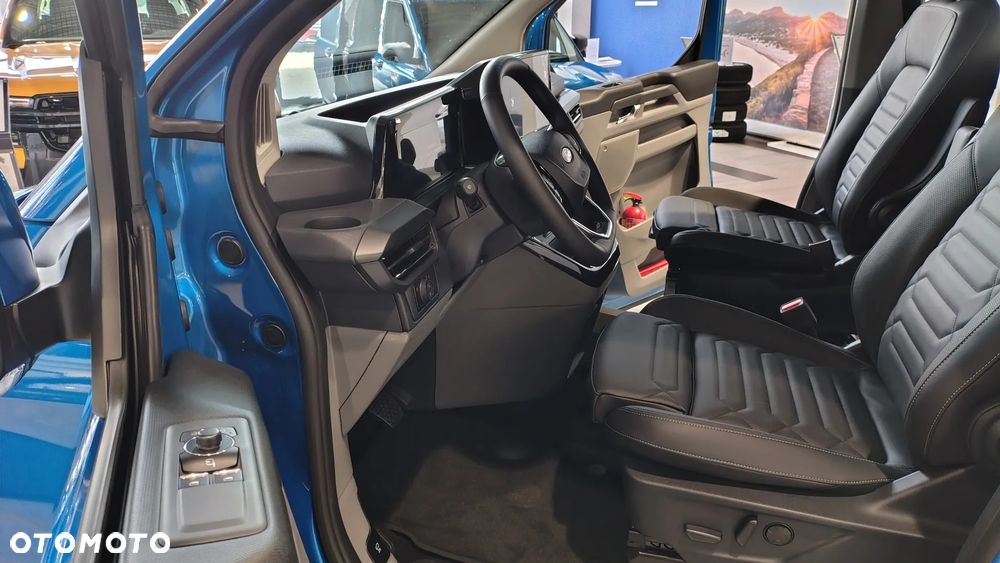 Ford Tourneo Custom 2.5 PHEV CVT 340 L2 Titanium - 24