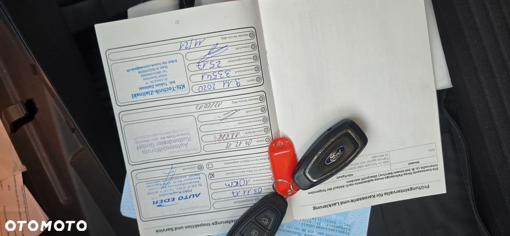 Ford Kuga 1.5 EcoBoost 2x4 Titanium - 22