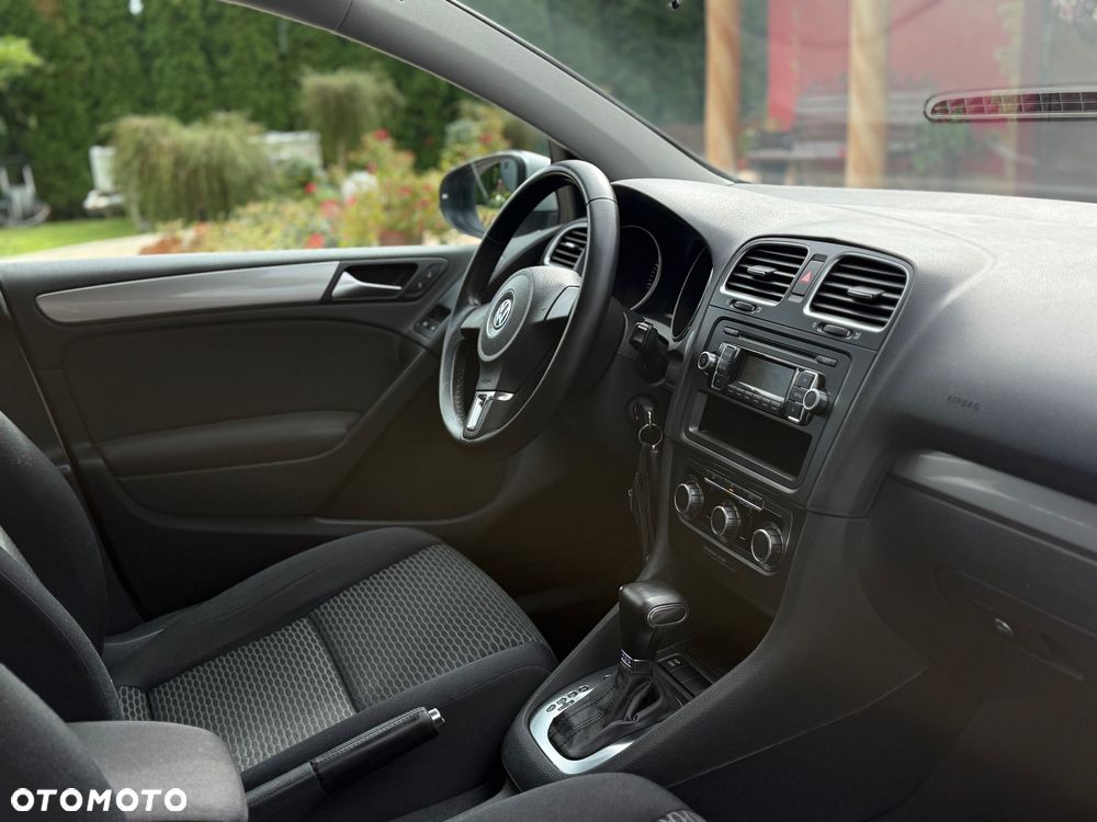 Volkswagen Golf 1.6 DSG Trendline - 18