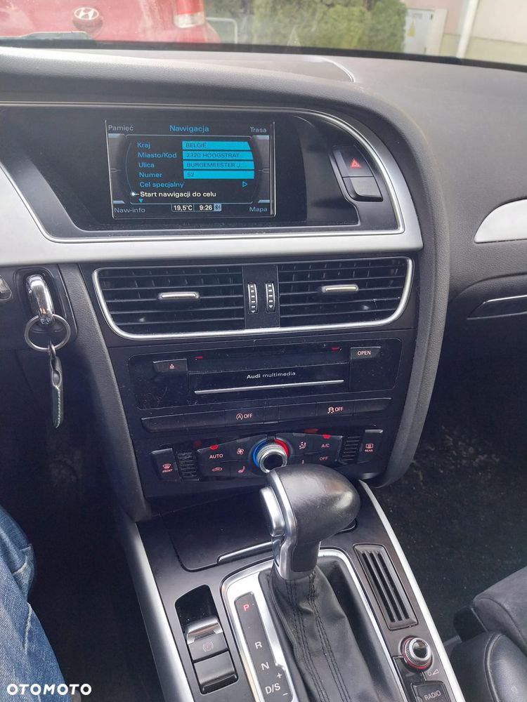 Audi A4 Avant - 8