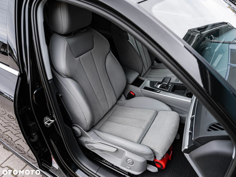 Audi A4 Limousine - 27