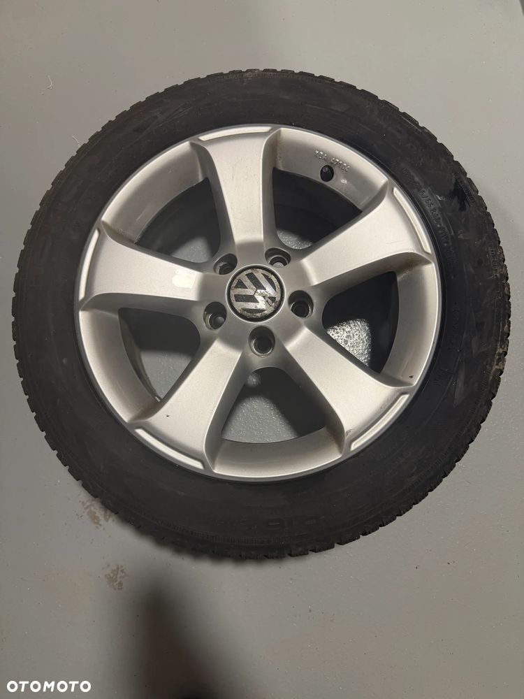 Volkswagen Passat - 23