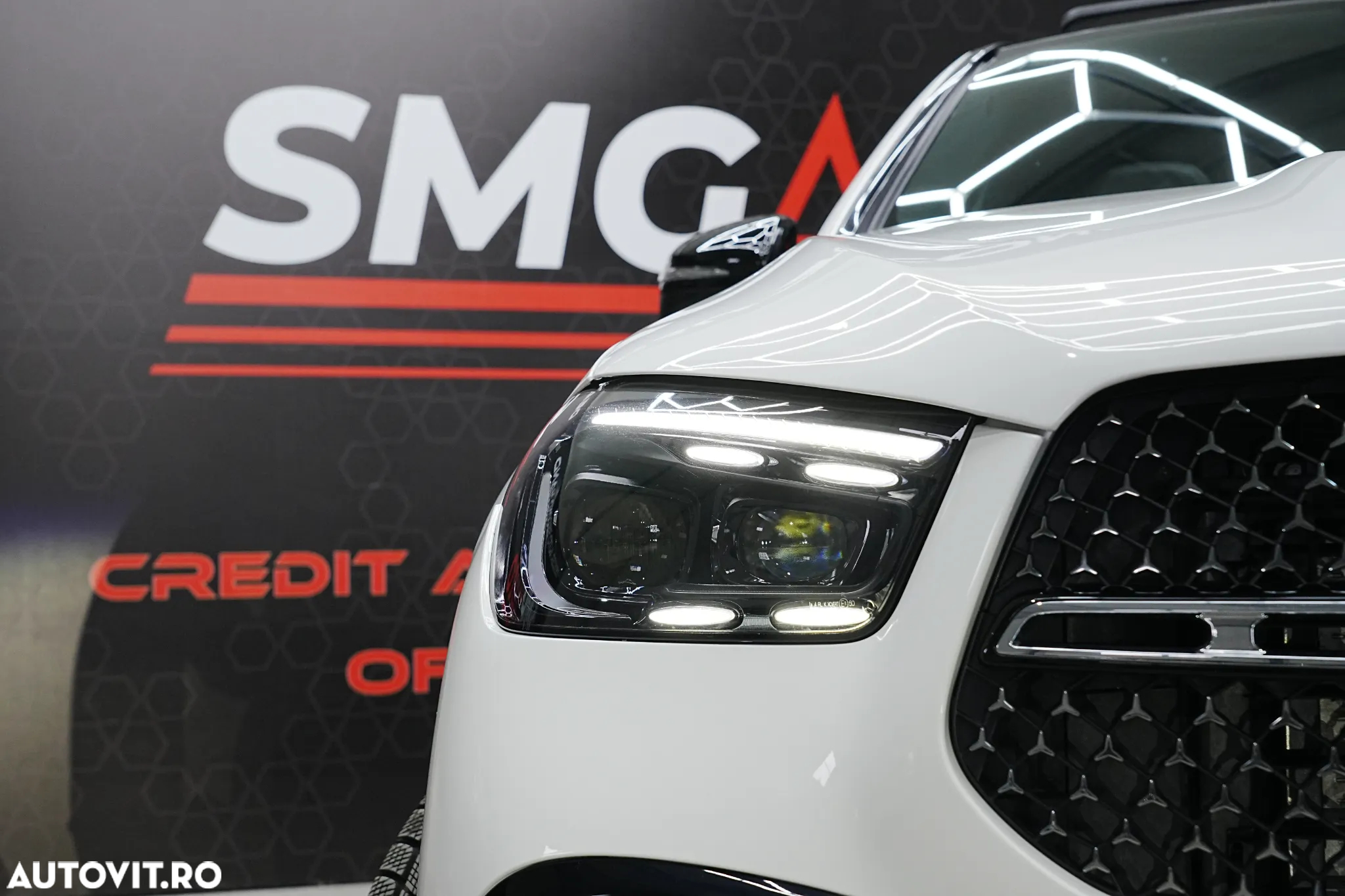 Mercedes-Benz GLE 350 de 4Matic 9G-TRONIC AMG Line Advanced Plus - 35