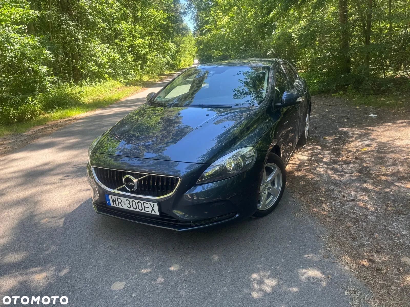 Volvo V40 T2 Base - 1