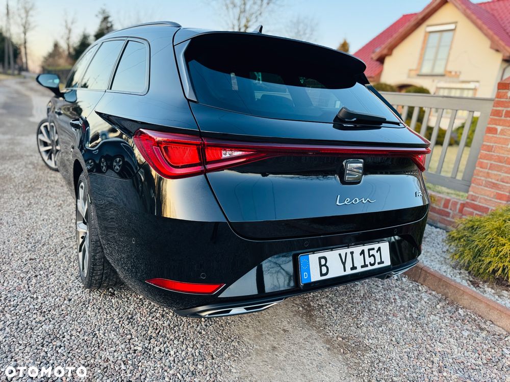 Seat Leon Sportstourer 2.0 TDI DSG FR Plus - 34