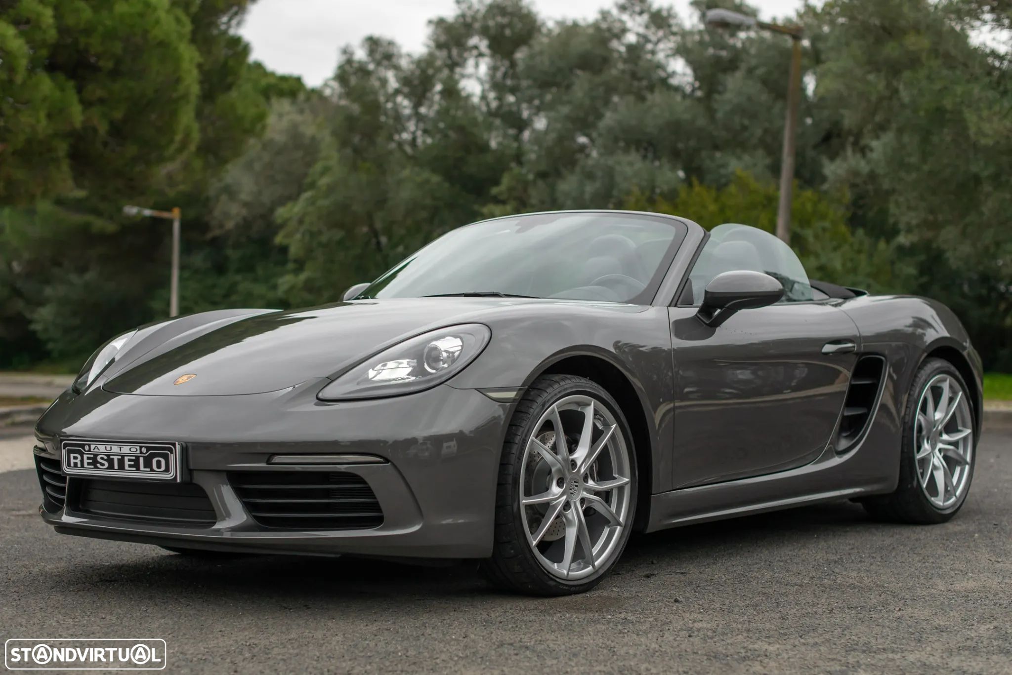 Porsche 718 - 1