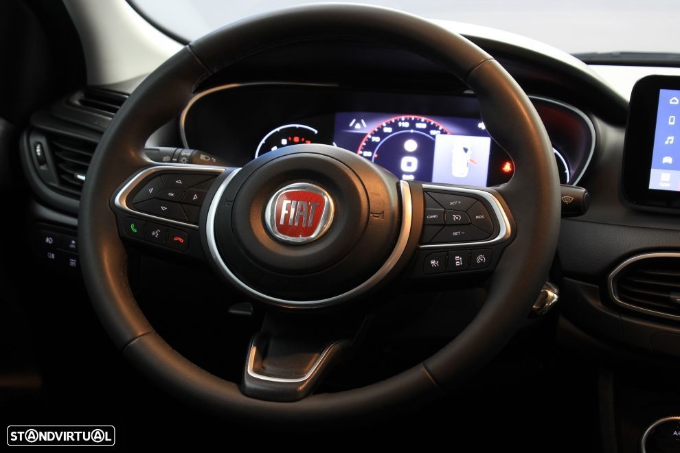 Fiat Tipo Station Wagon Cross 1.0 GSE T3 Cross - 19