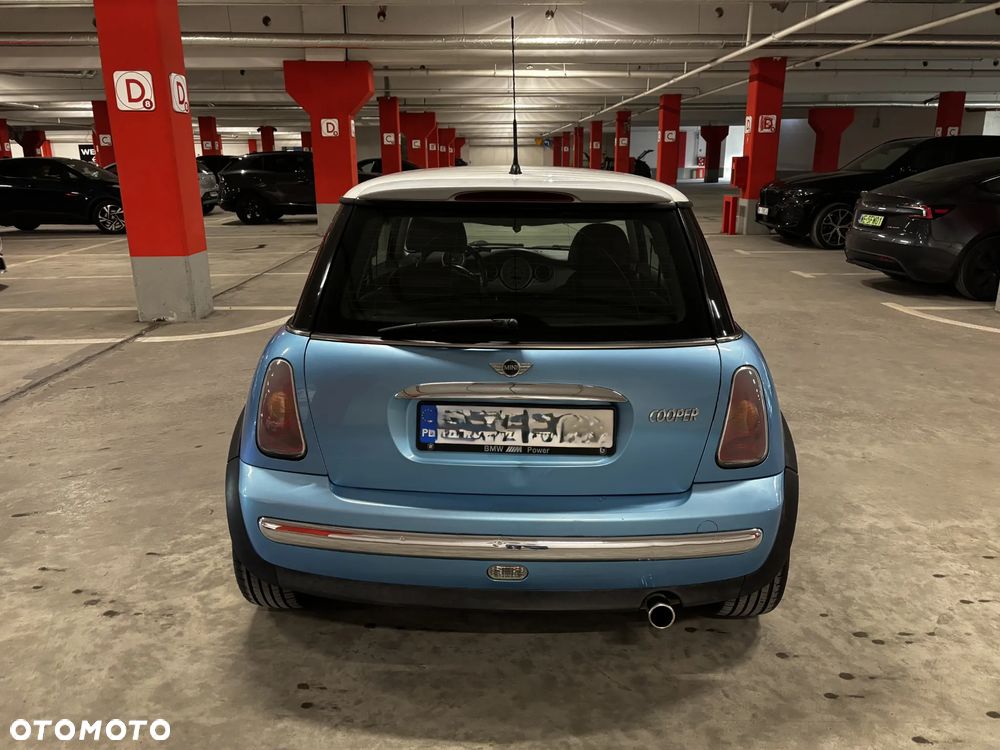 MINI Cooper Standard - 5