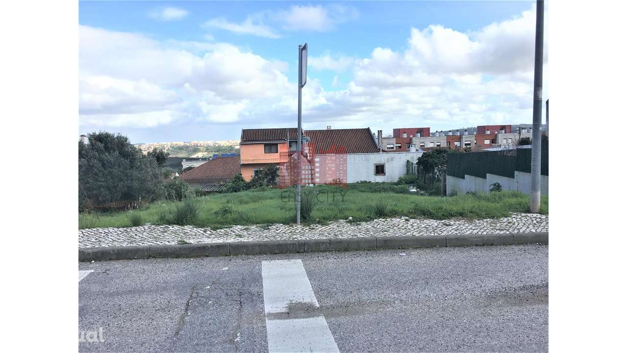 Terreno em Mina de Água - Grande imagem: 2/7