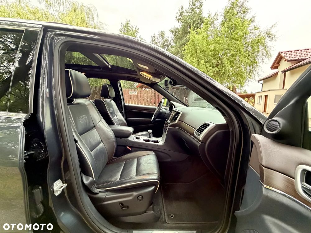Jeep Grand Cherokee 3.0 CRD Overland Summit - 28