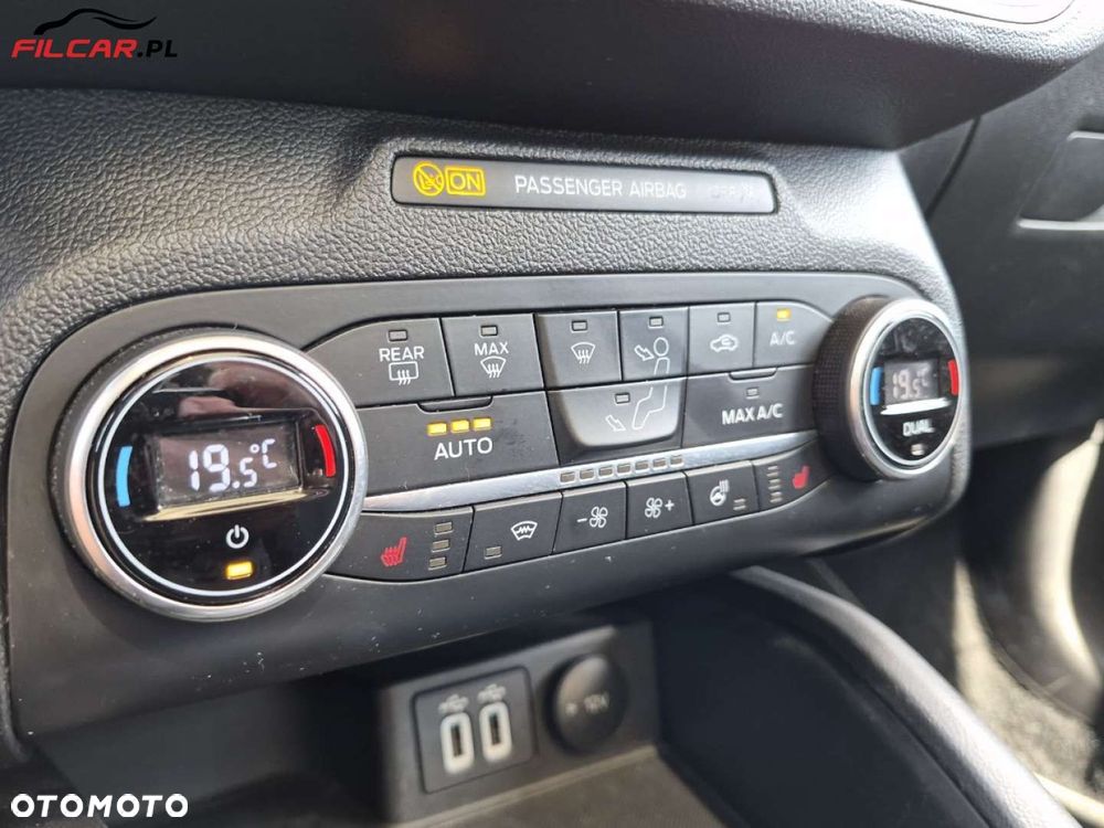 Ford Focus - 19
