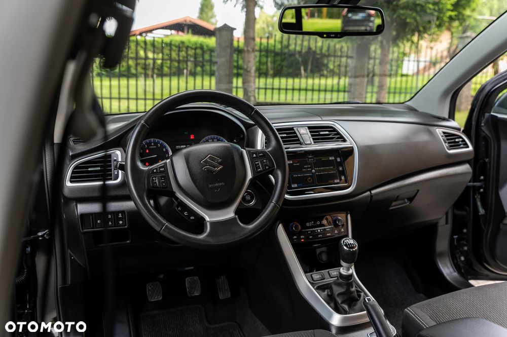 Suzuki SX4 S-Cross 1.4 Boosterjet Hybrid Allgrip Comfort+ - 32