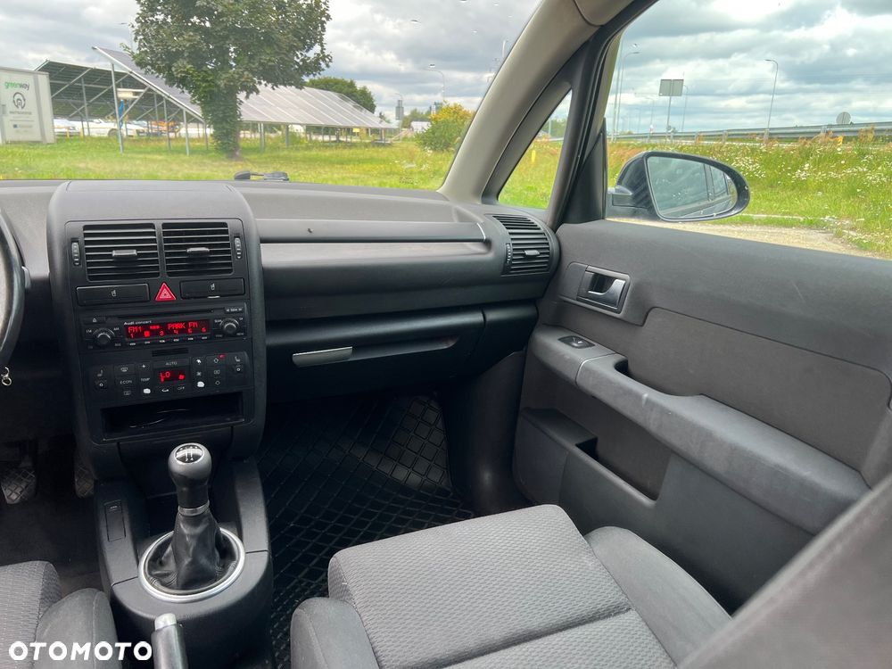Audi A2 - 8