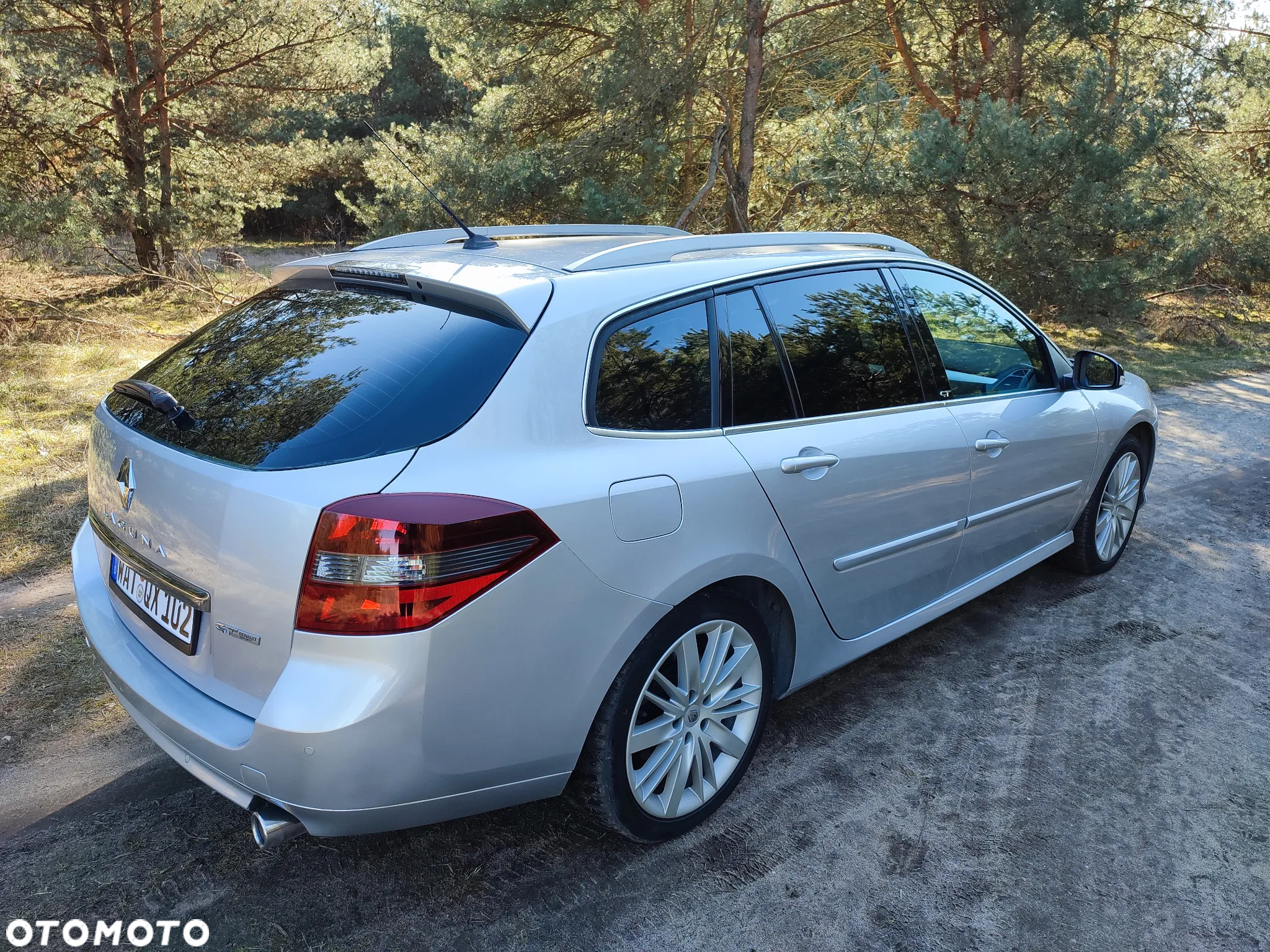 Renault Laguna Grandtour dCi 180 FAP GT - 16