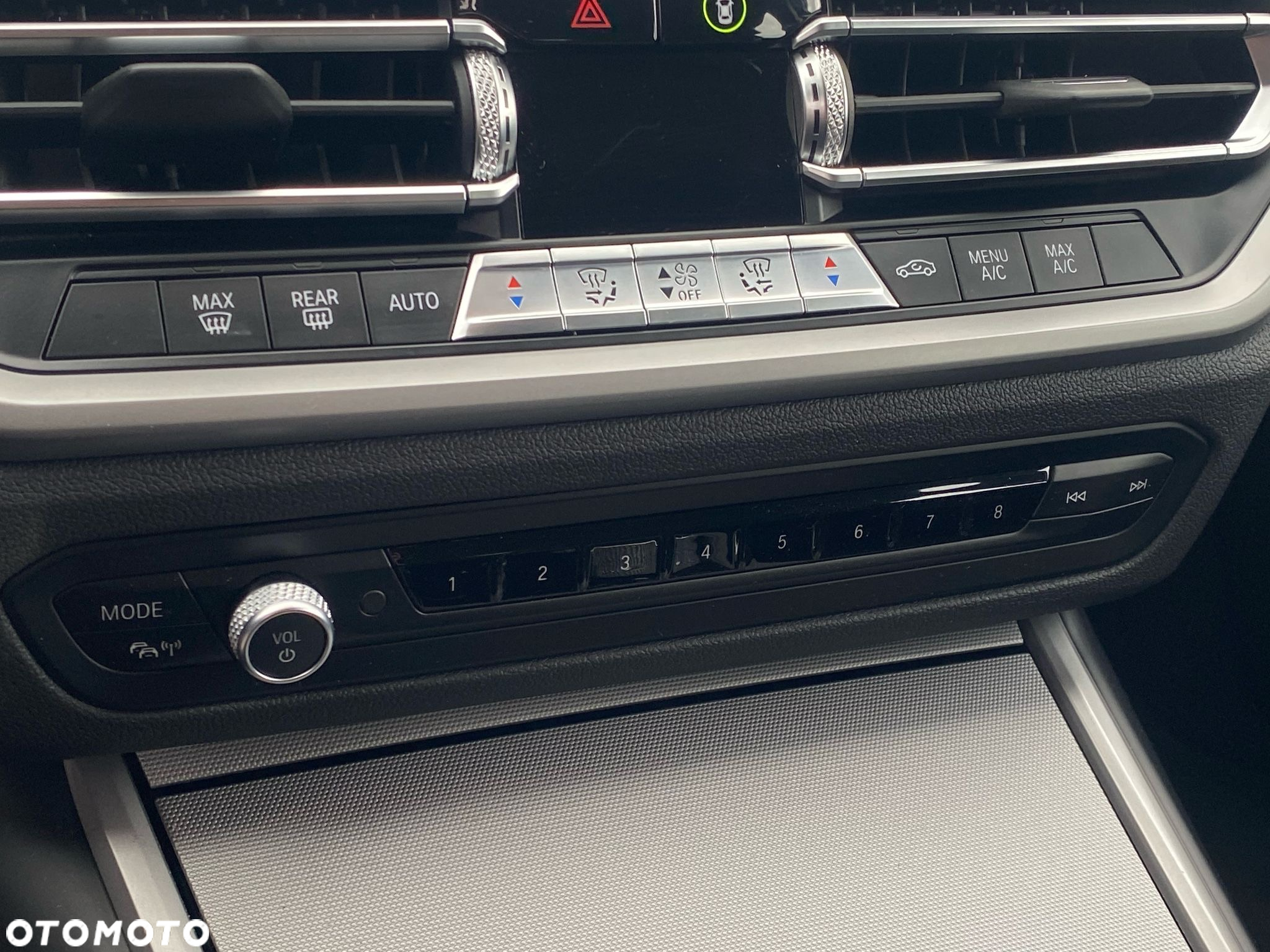 BMW Seria 3 320d xDrive - 15