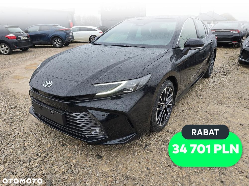 Toyota Camry - 1