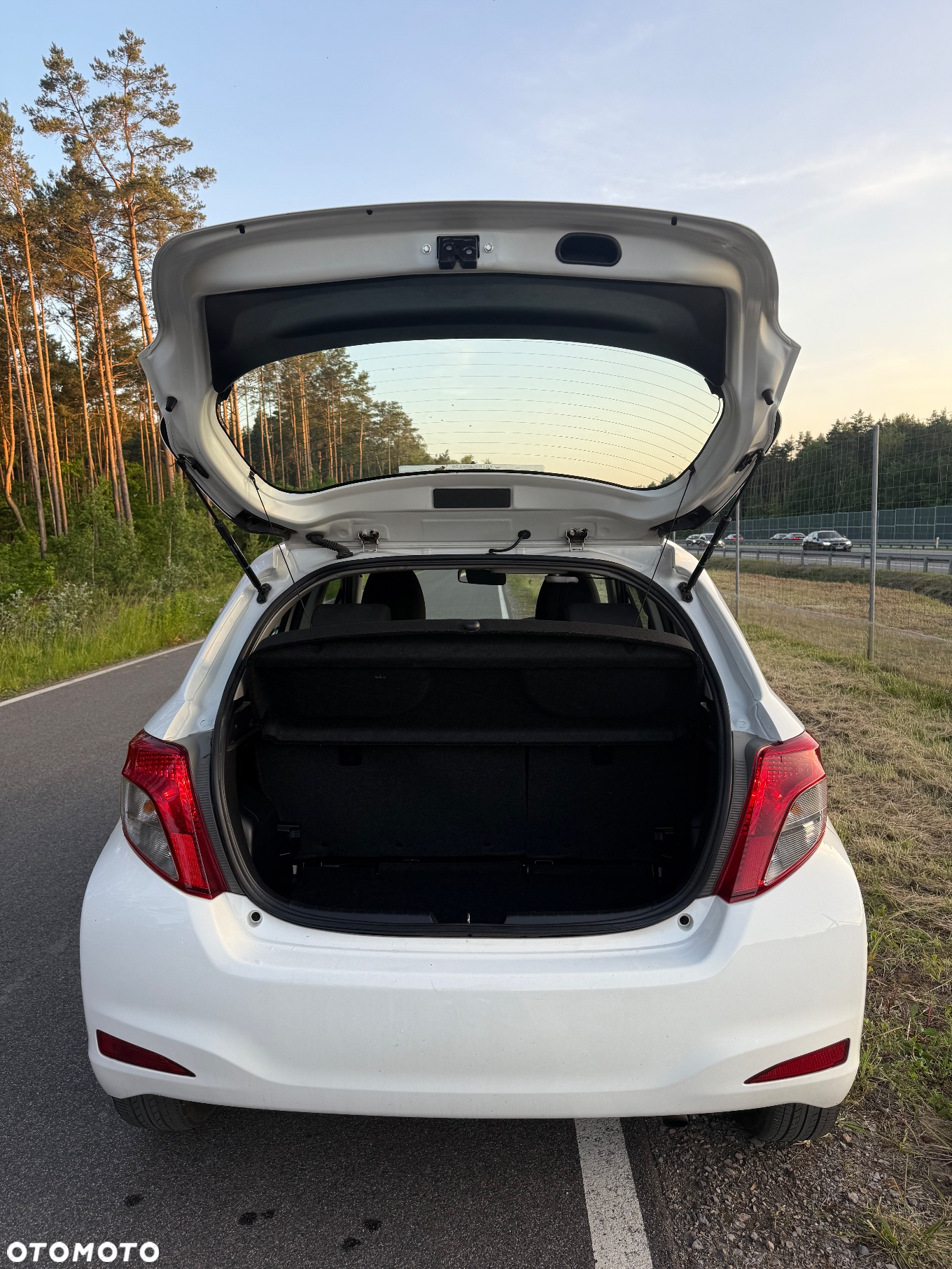 Toyota Yaris - 17