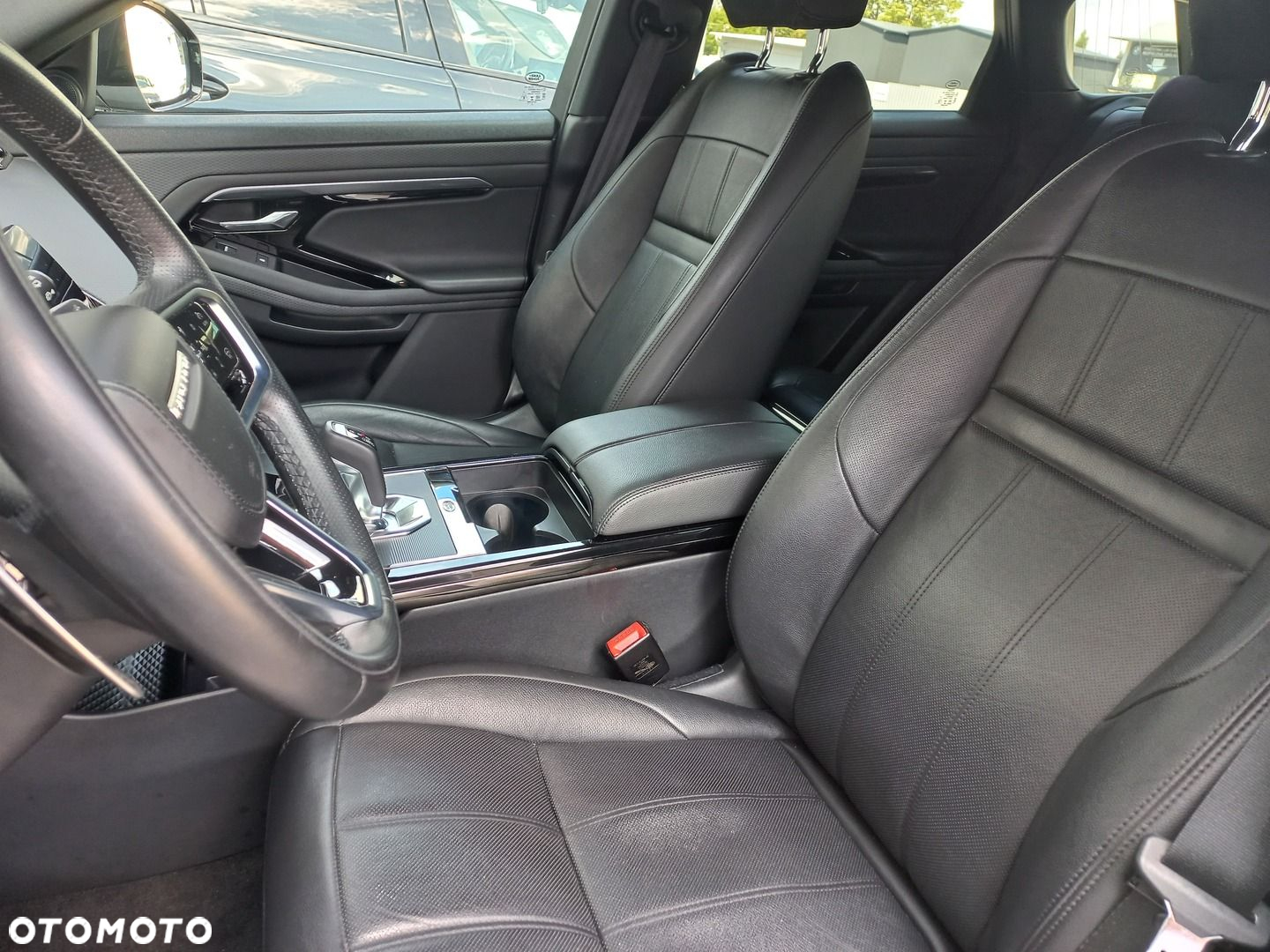 Land Rover Range Rover Evoque - 11
