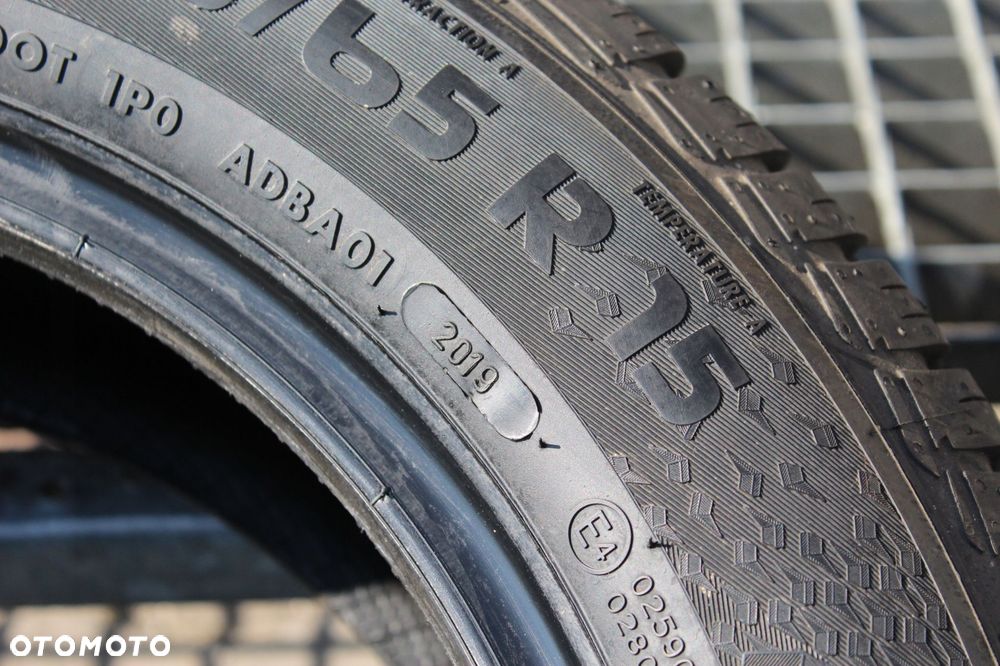 1x 185/65r15 88v vredestein quatrac 5 19r - 6