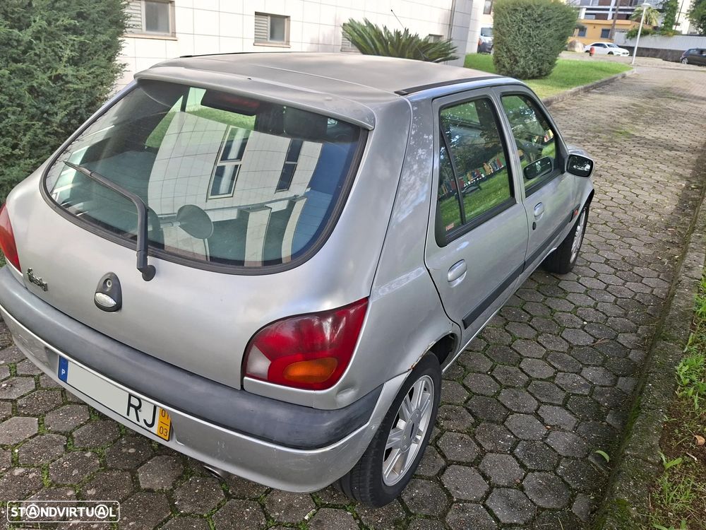 Ford Fiesta 1.25 Studio - 4
