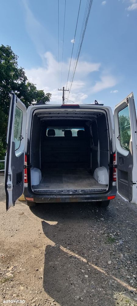 Mercedes-Benz Sprinter - 8