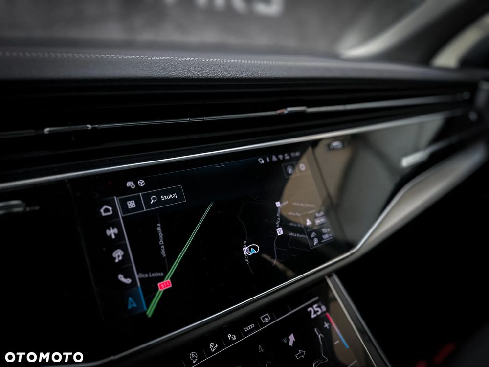Audi Q7 - 18