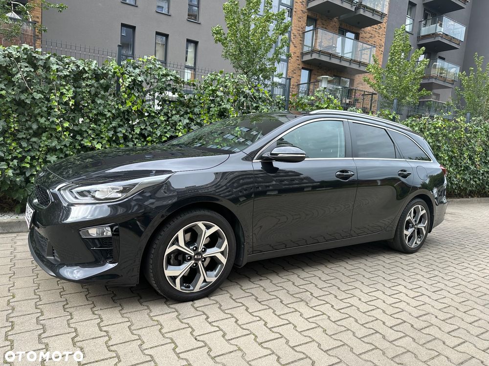 Kia Ceed 1.4 T-GDI L Business Line Plus DCT - 17