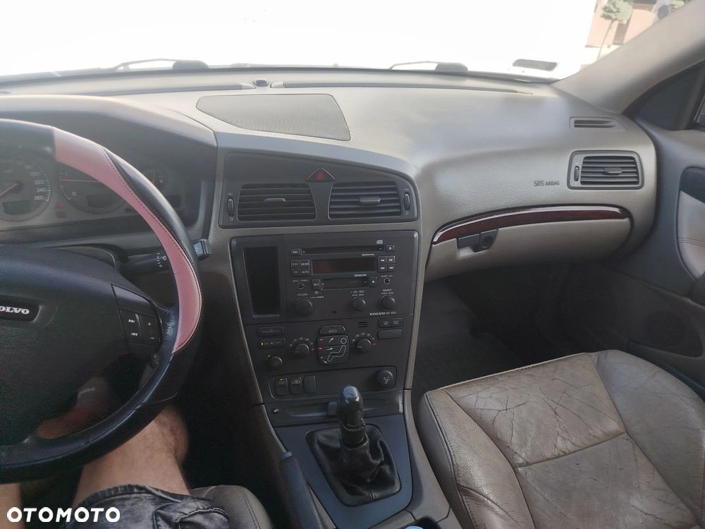 Volvo S60 2.4 D5 - 5