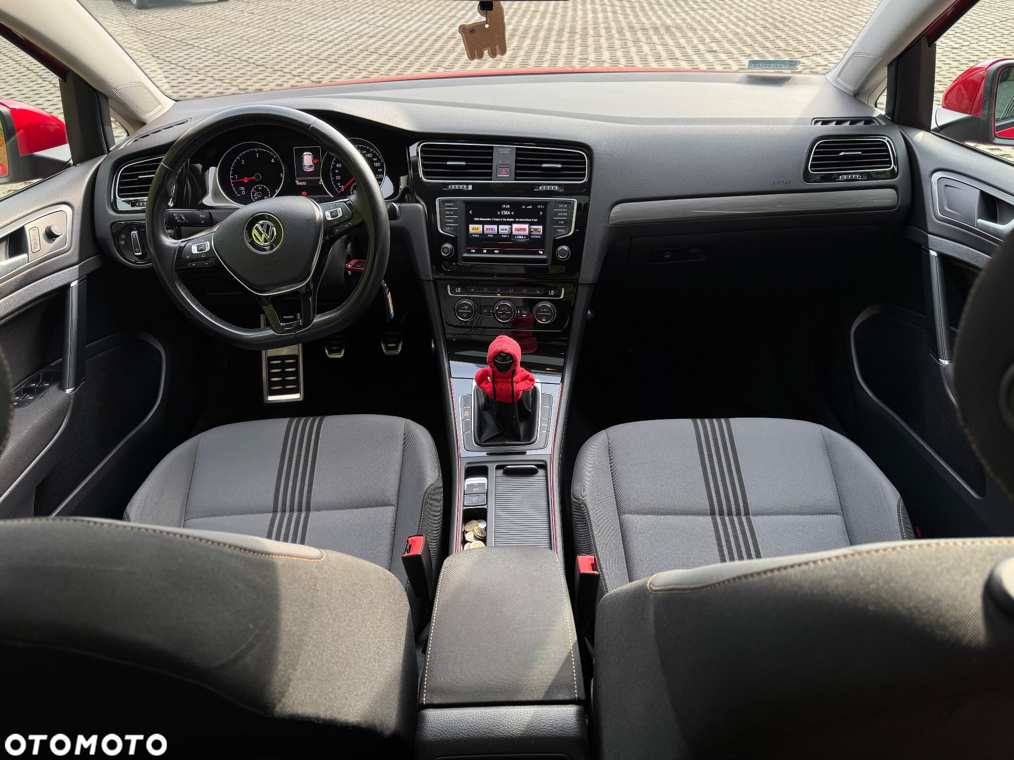 Volkswagen Golf - 9